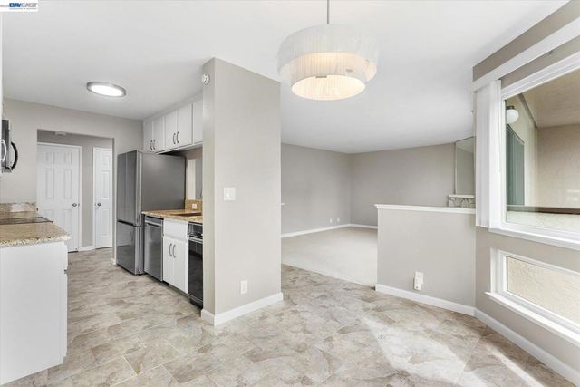 21109 Gary Dr 203, Hayward, CA 94546