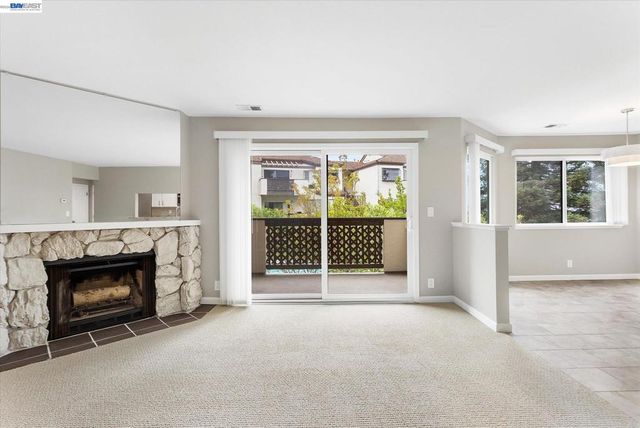 21109 Gary Dr 203, Hayward, CA 94546