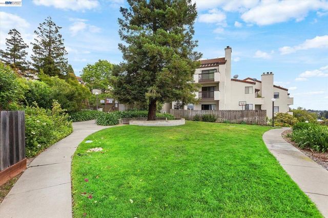 21109 Gary Dr 203, Hayward, CA 94546
