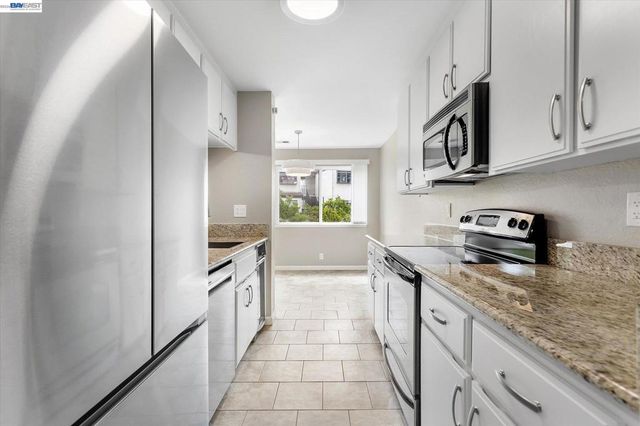 21109 Gary Dr 203, Hayward, CA 94546