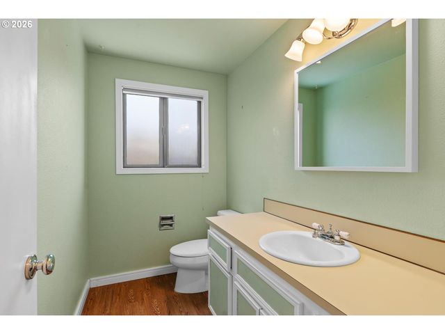 5792 Sw 204TH Pl, Beaverton, OR 97078