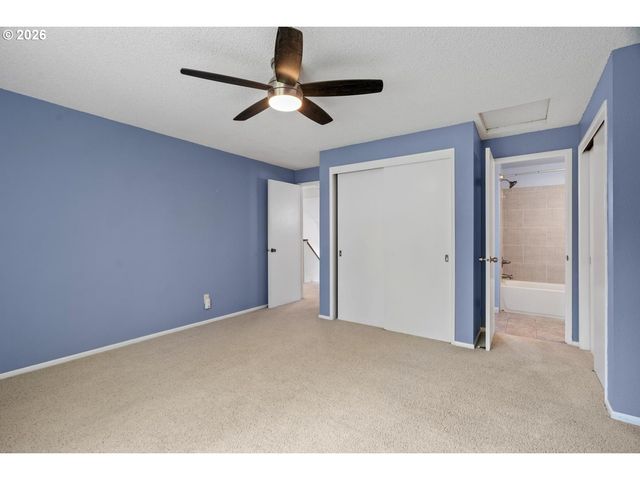 5792 Sw 204TH Pl, Beaverton, OR 97078