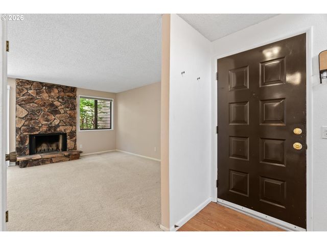 5792 Sw 204TH Pl, Beaverton, OR 97078