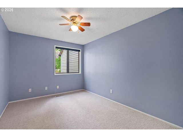 5792 Sw 204TH Pl, Beaverton, OR 97078