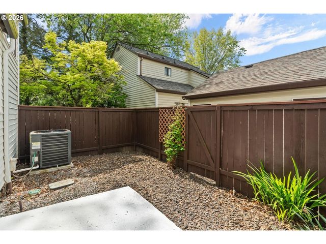 5792 Sw 204TH Pl, Beaverton, OR 97078