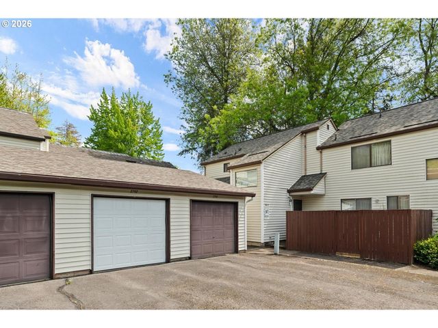 5792 Sw 204TH Pl, Beaverton, OR 97078