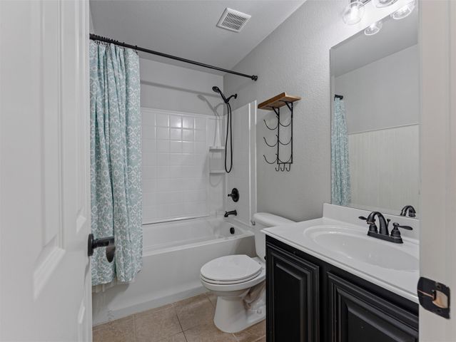 6610 Quail Valley Drive, Midlothian, TX 76065