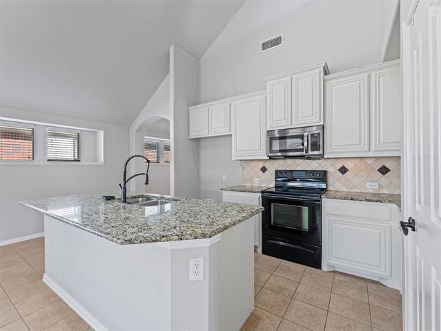 6610 Quail Valley Drive, Midlothian, TX 76065