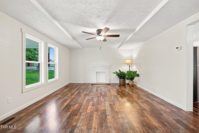 225 Glen Avenue, Kingsport, TN 37665
