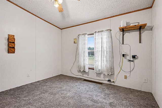 68854 34th Avenue, Covert, MI 49043