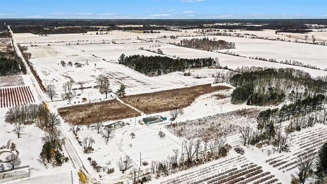 68854 34th Avenue, Covert, MI 49043