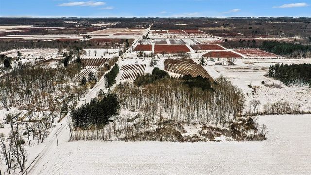 68854 34th Avenue, Covert, MI 49043