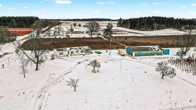 68854 34th Avenue, Covert, MI 49043