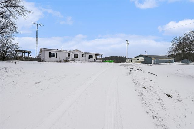 68854 34th Avenue, Covert, MI 49043