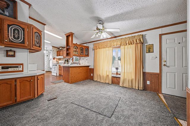 68854 34th Avenue, Covert, MI 49043