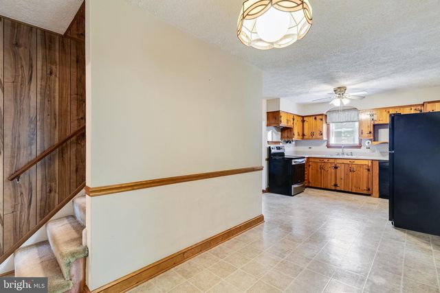 8855 MARSHALL CORNER RD, Pomfret, MD 20675