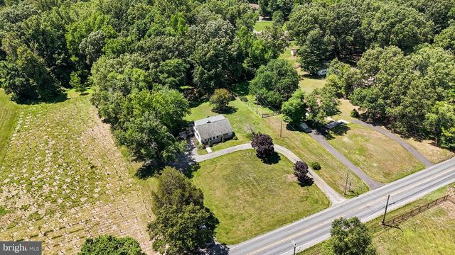 8855 MARSHALL CORNER RD, Pomfret, MD 20675