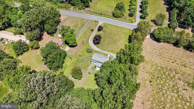 8855 MARSHALL CORNER RD, Pomfret, MD 20675