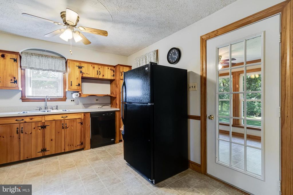 Image 21 of property listing at 8855 MARSHALL CORNER RD, Pomfret, MD 20675