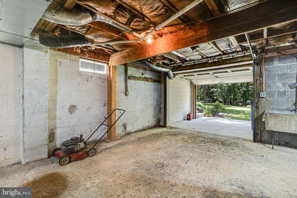 Image 49 of property listing at 8855 MARSHALL CORNER RD, Pomfret, MD 20675