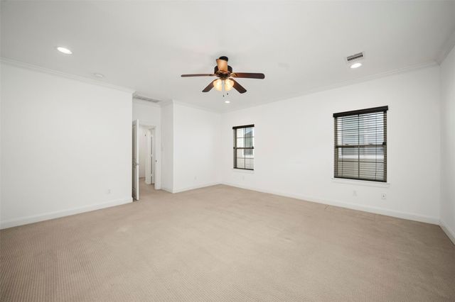 22 Hermann Park Court, Houston, TX 77021
