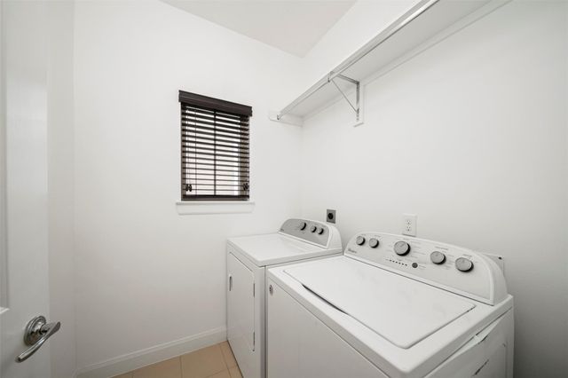 22 Hermann Park Court, Houston, TX 77021
