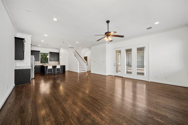 22 Hermann Park Court, Houston, TX 77021