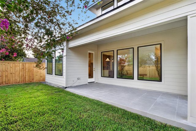 5313 Verdome Lane, Houston, TX 77092