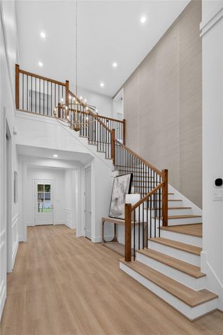 5313 Verdome Lane, Houston, TX 77092
