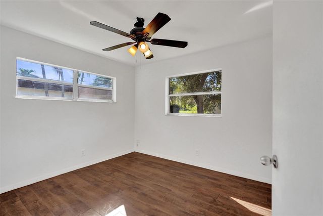 439 SW Natura Avenue A, Deerfield Beach, FL 33441