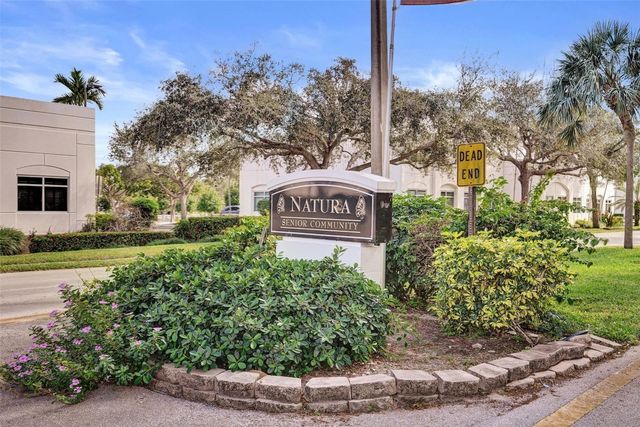 439 SW Natura Avenue A, Deerfield Beach, FL 33441