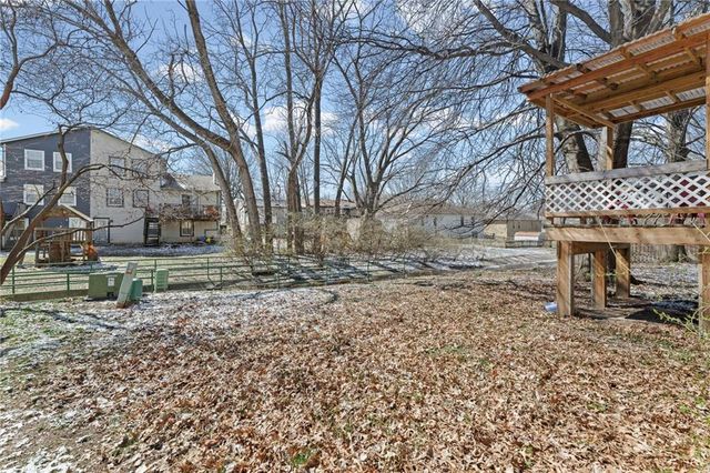 1523 E 123RD Terrace, Olathe, KS 66061