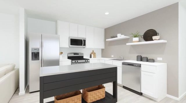 393 Lucia Way, Cleveland, TX 77327