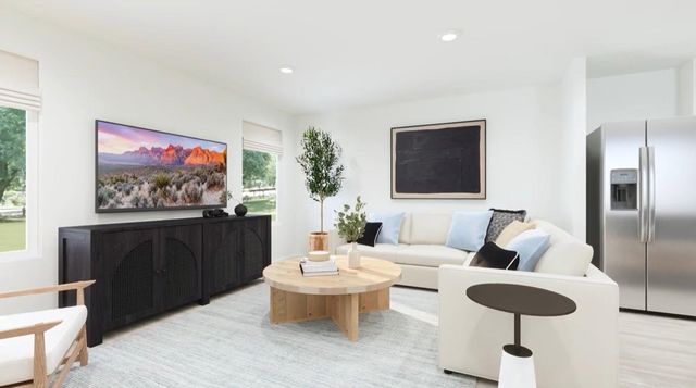 393 Lucia Way, Cleveland, TX 77327