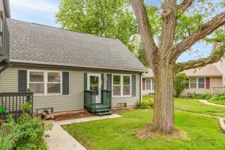 226 Elkhorn Court A, Bolingbrook, IL 60440