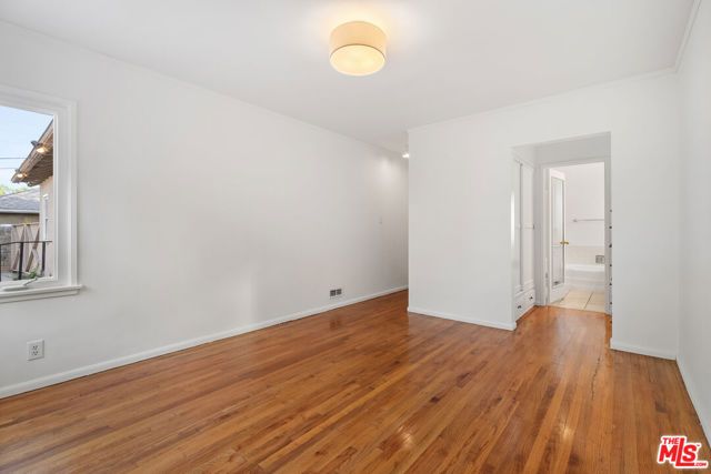 2244 Hillsboro Avenue, Los Angeles, CA 90034