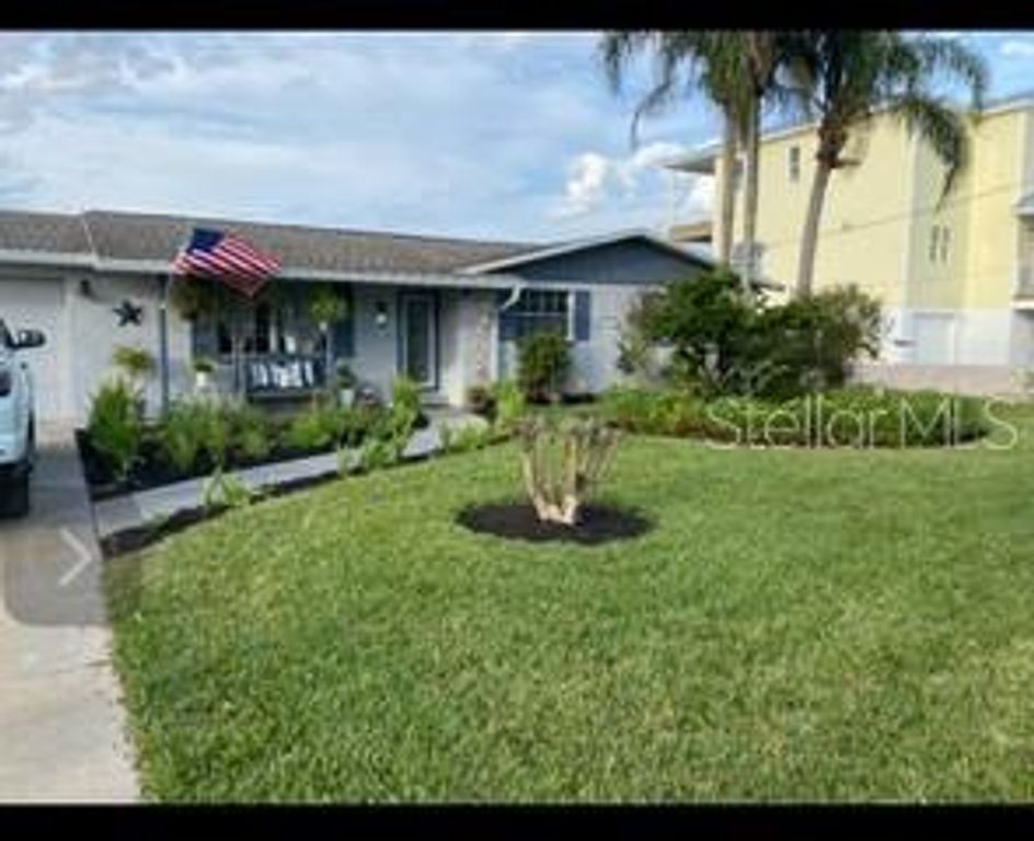 1030 CANAL STREET, Ruskin, FL 33570