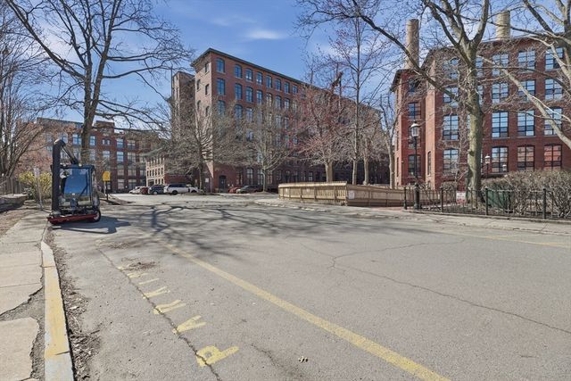 200 Market Street 306, Lowell, MA 01852