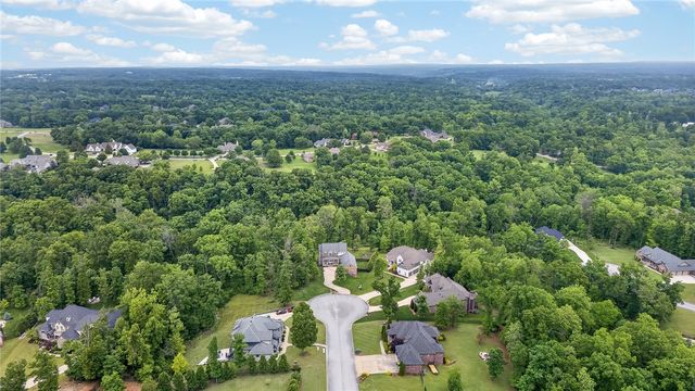 1507 Fontaine Court, Centerton, AR 72719