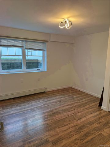 68 Virginia Ave, Dobbs Ferry, NY 10522