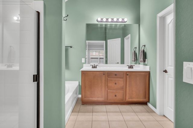 6548 Fairview Drive, Watauga, TX 76148