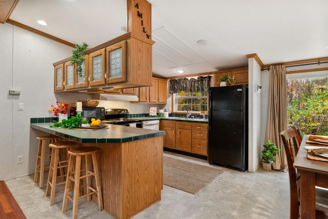 521 Sheldon Heights Road, Sheldon, VT 05483