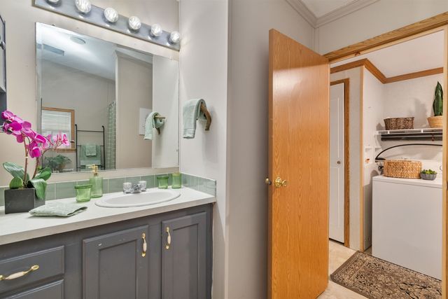 521 Sheldon Heights Road, Sheldon, VT 05483