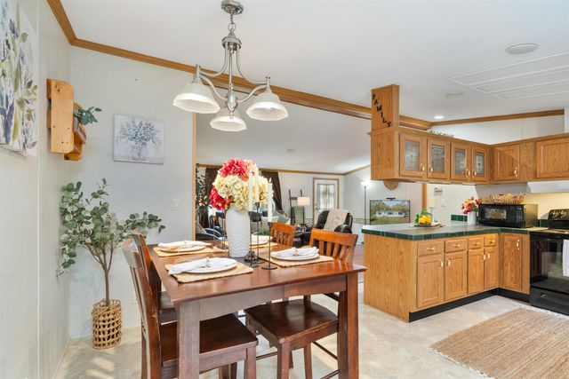 521 Sheldon Heights Road, Sheldon, VT 05483