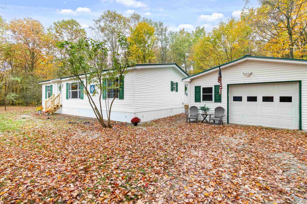 521 Sheldon Heights Road, Sheldon, VT 05483