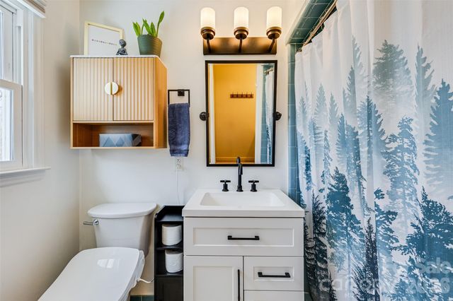 425 Kelford Lane, Charlotte, NC 28270