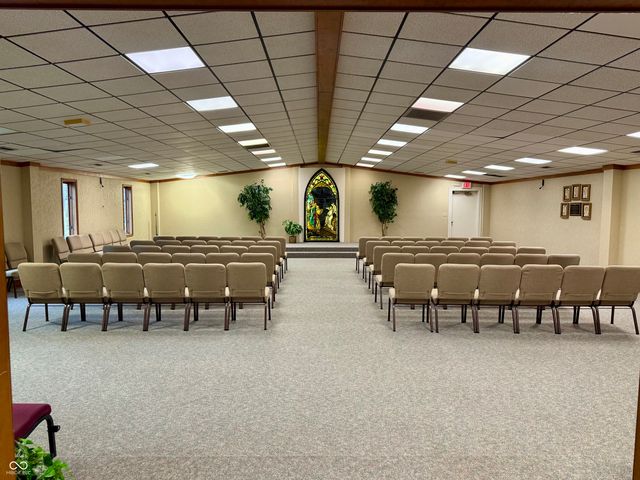 10511 Greenfield Avenue, Noblesville, IN 46060