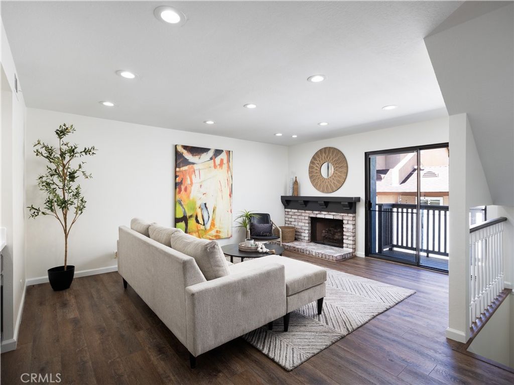 212 Mayfair, Costa Mesa, CA 92627 — photo 3