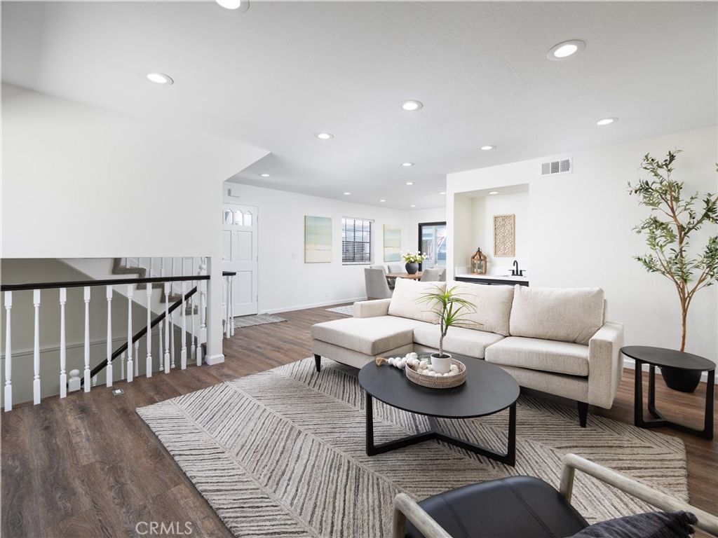 212 Mayfair, Costa Mesa, CA 92627 — photo 4