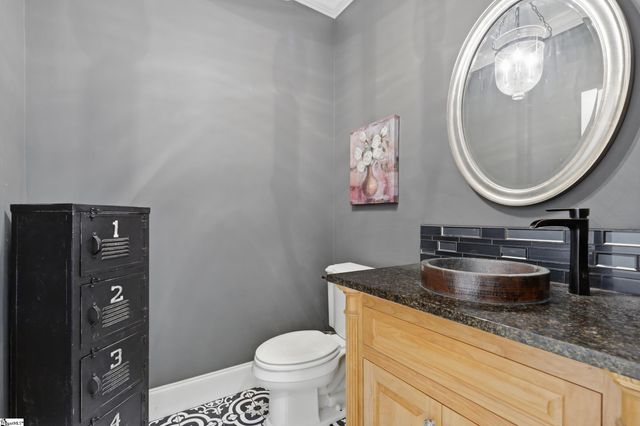 2 Stonebrook Farm Way, Greenville, SC 29615
